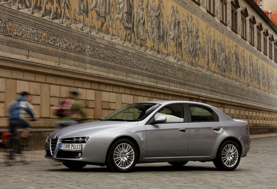  Alfa Romeo 159 (939A) 2008 года  (WW) (фото 5 из 31)